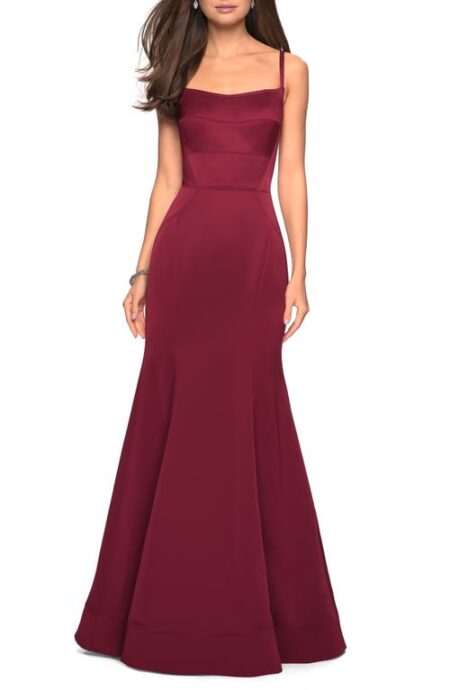  Structured Jersey Trumpet Gown in Burgundy at Nordstrom   