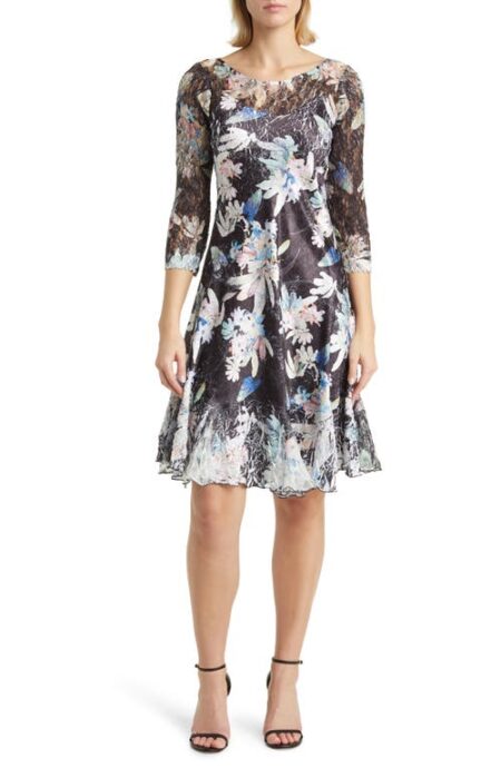 Charmeuse & Lace Dress in Onyx Burst at Nordstrom  Medium